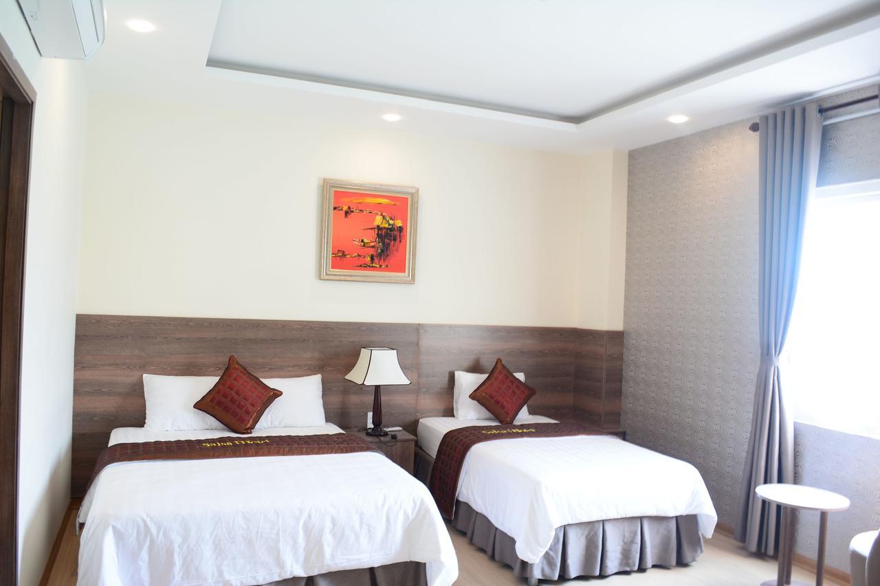 La Suite Hotel Danang エクステリア 写真