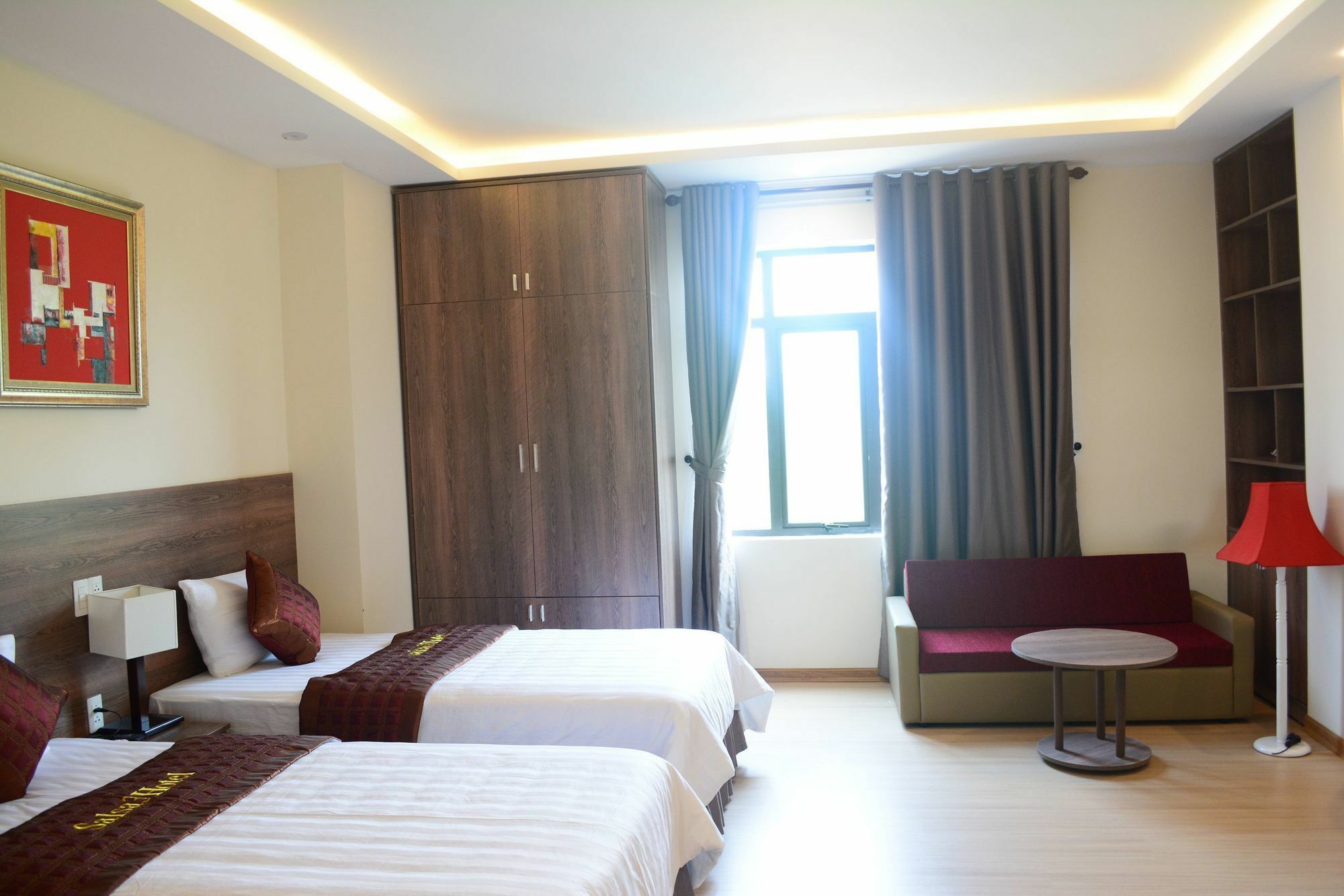 La Suite Hotel Danang エクステリア 写真